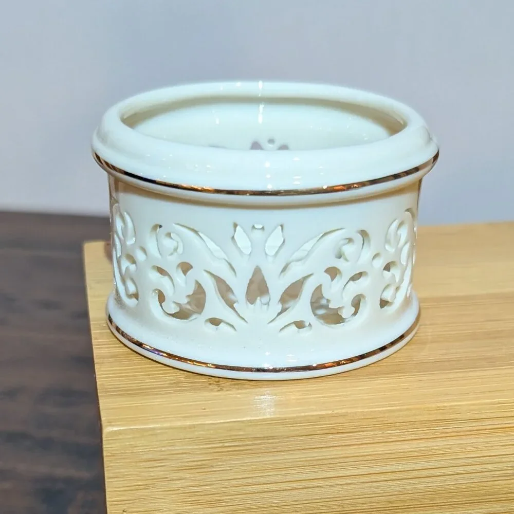Vintage Lenox 1.75